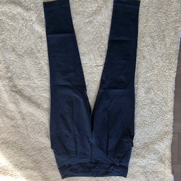 FASHION STYLE - Picture 1 of 4